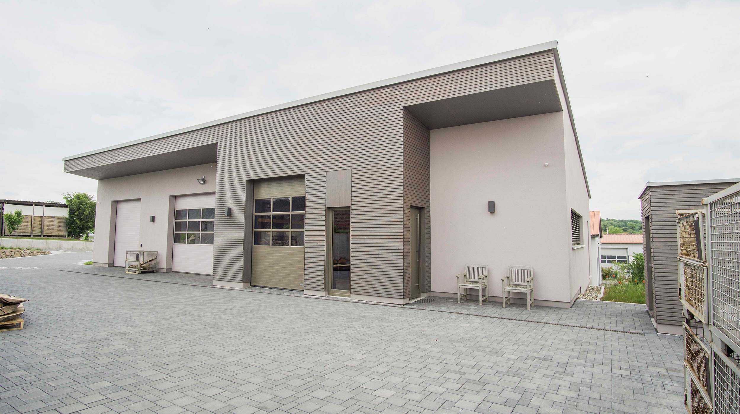 Produktions­halle in Holzbauweise